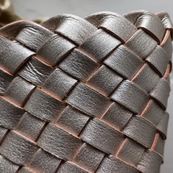 NEW with Tags Reversible Ilse Jacobsen Woven Tote Bag - Picture 9 of 9